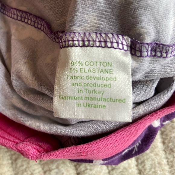 2 pairs of skorts (skirts with shorts), girls size 4T, GUC - Picture 4 of 9